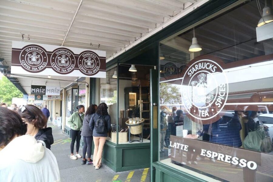 Seattle: Roasted in Seattle Ultimate Coffee Tour - Seattle coffee before the Starbucks sign