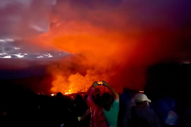 Small-Group Big Island Tour: Hawaii Volcanoes National Park and Kona Coffee Farm - Across Mauna Loa and the southern coast