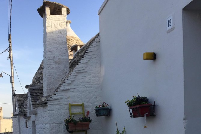 The Best of Polignano a Mare Walking Tour and Special Coffee Tasting - Why Polignano a Mare works so well for a short walking tour