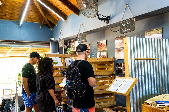 The Coffee Experience - How the language schedule affects your visit