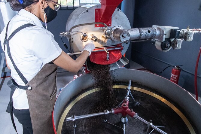 The Coffee Experience - Watching the small-batch roast