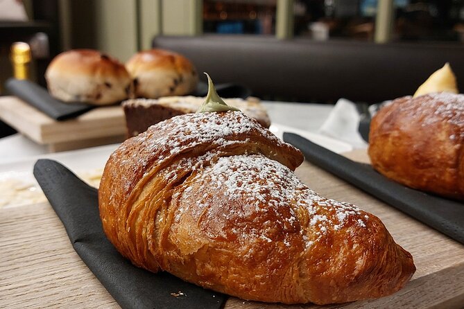 Trastevere Breakfast to Lunch Food Tour: Coffee, Maritozzi & Wine - Wine, coffee, and what is included
