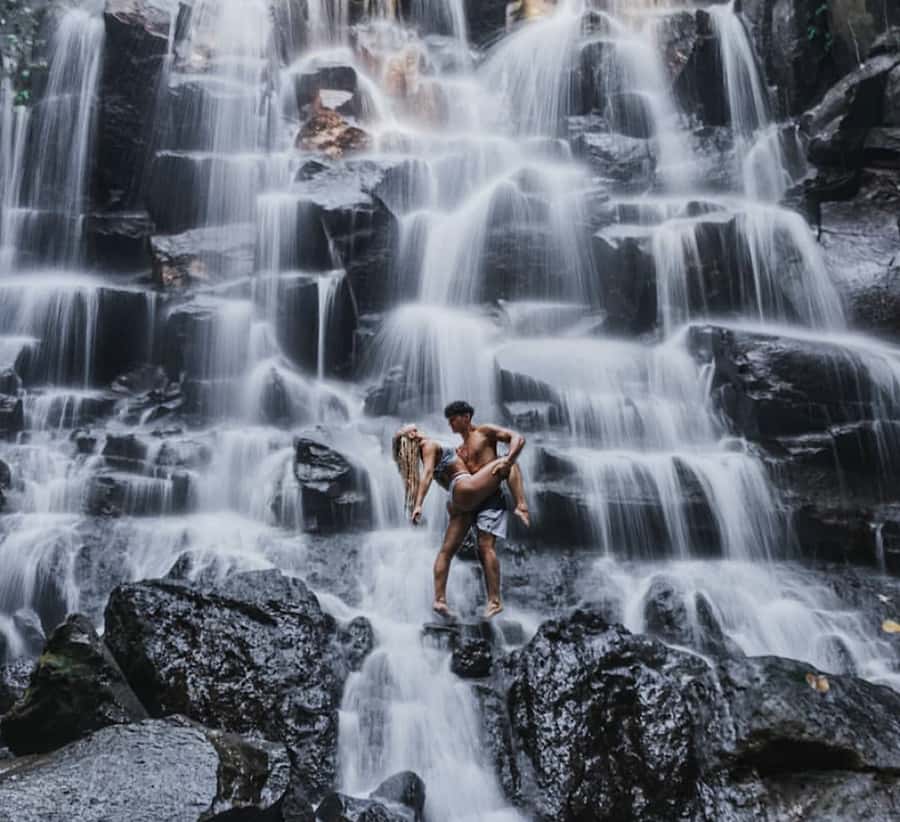 Ubud: Waterfall, Holy Water Temple,Swing&coffee plantation - Lunch is simple and self-funded