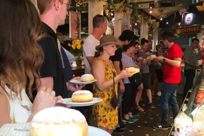 Vienna Coffee, Cake & Pastries Tour with Local Stories