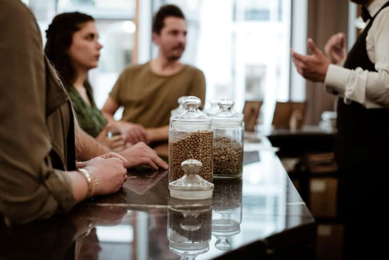Vienna: Coffee House Culture Tour with Tastings - The 60-minute coffee tasting at one institution