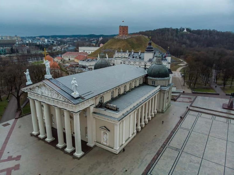 Vilnius: Morning Coffee Tour with Local Guide - Town Hall Square and the Old Town’s quieter corners